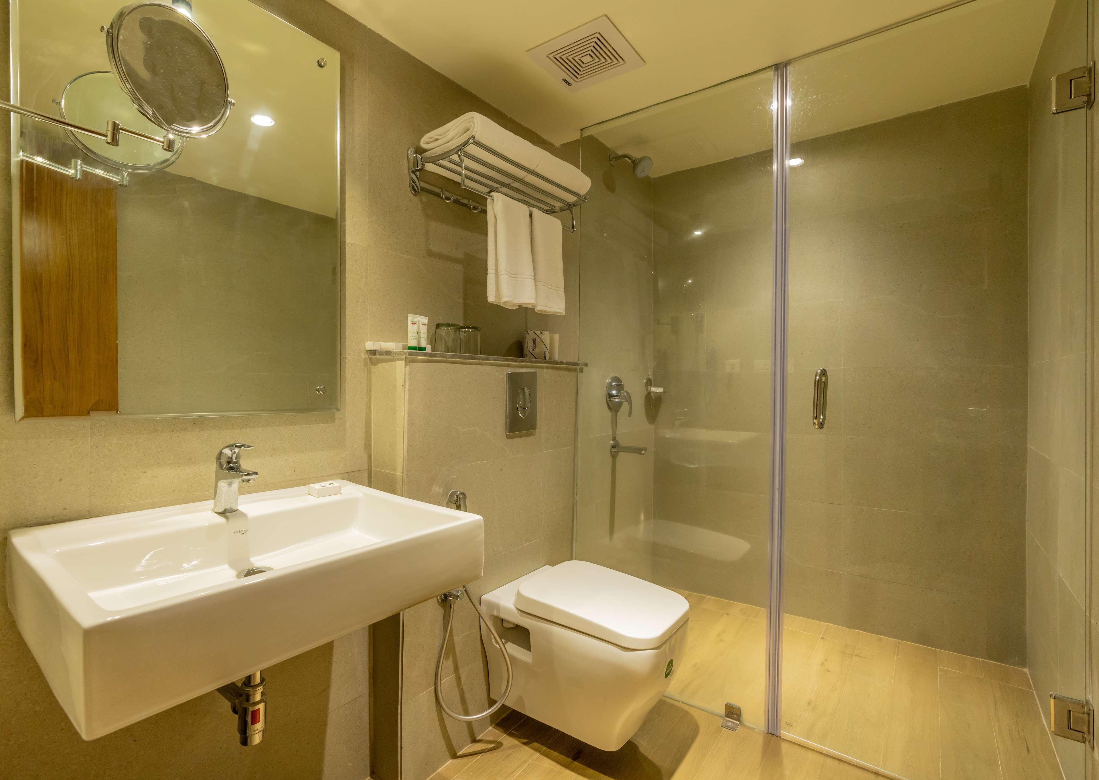 Best Western Ramachandra Visakhapatnam Dış mekan fotoğraf